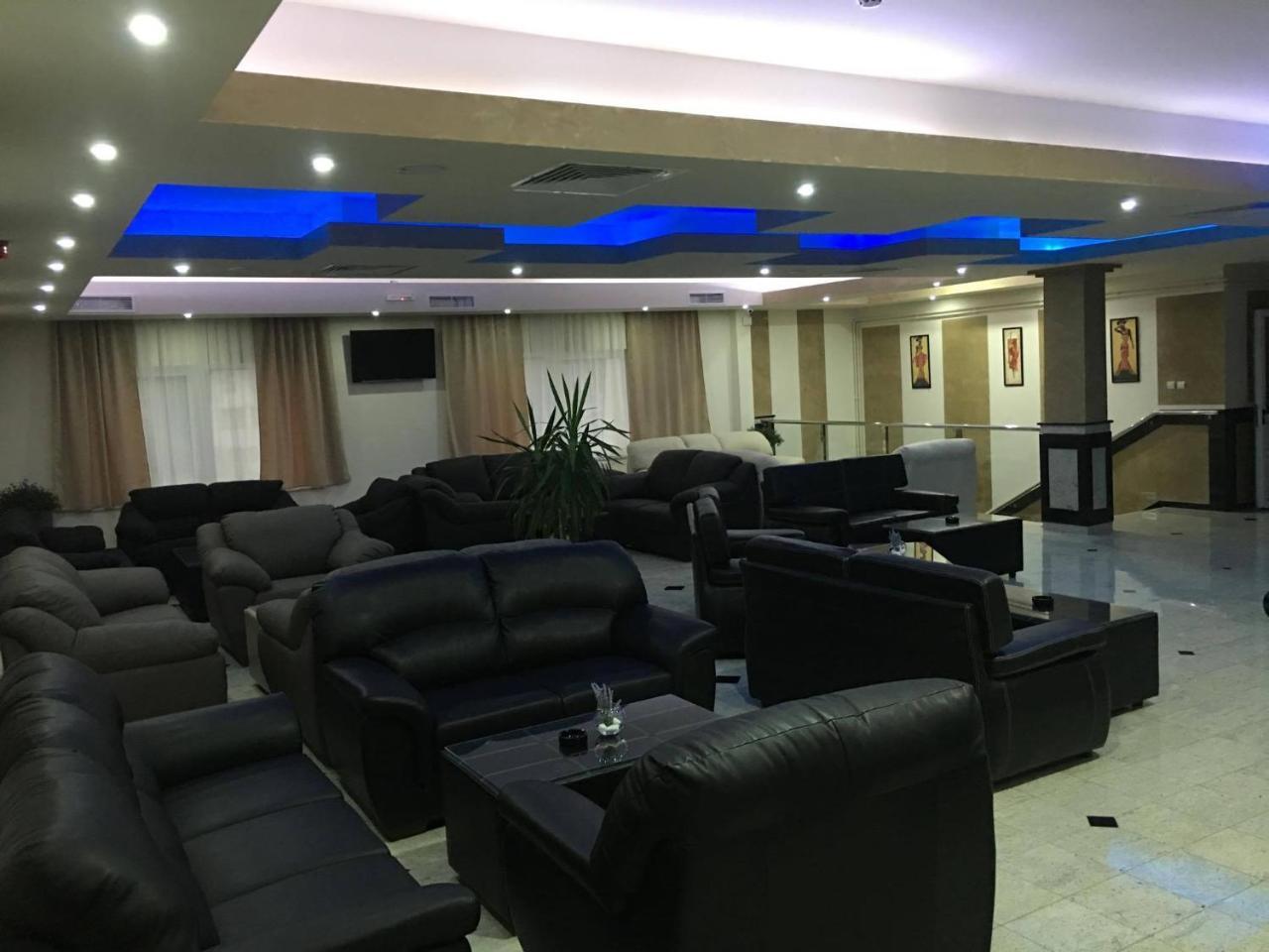 Odmaraliste Vidik Hotel Lazarevac ภายนอก รูปภาพ