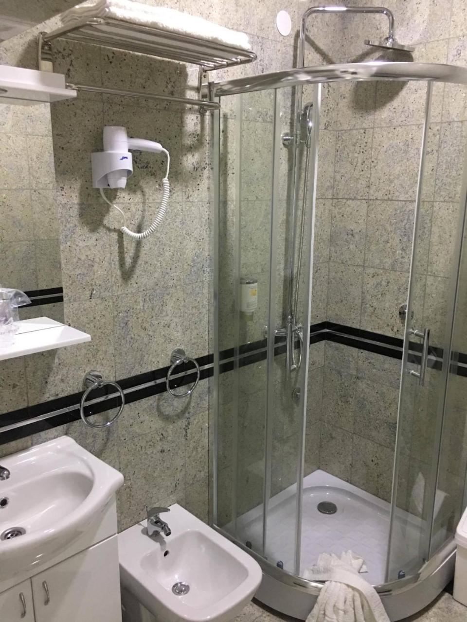 Odmaraliste Vidik Hotel Lazarevac ภายนอก รูปภาพ